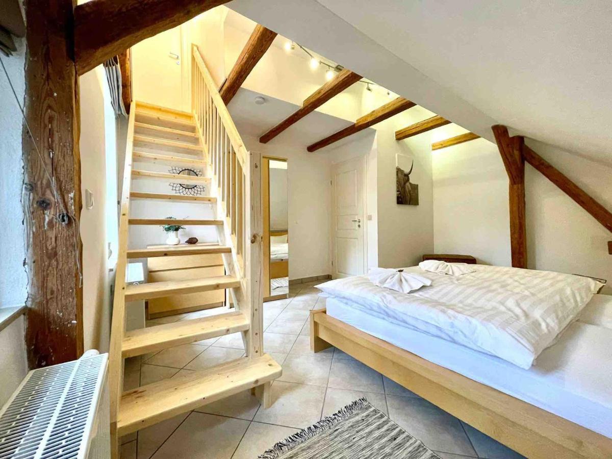 Apartament Monsei In